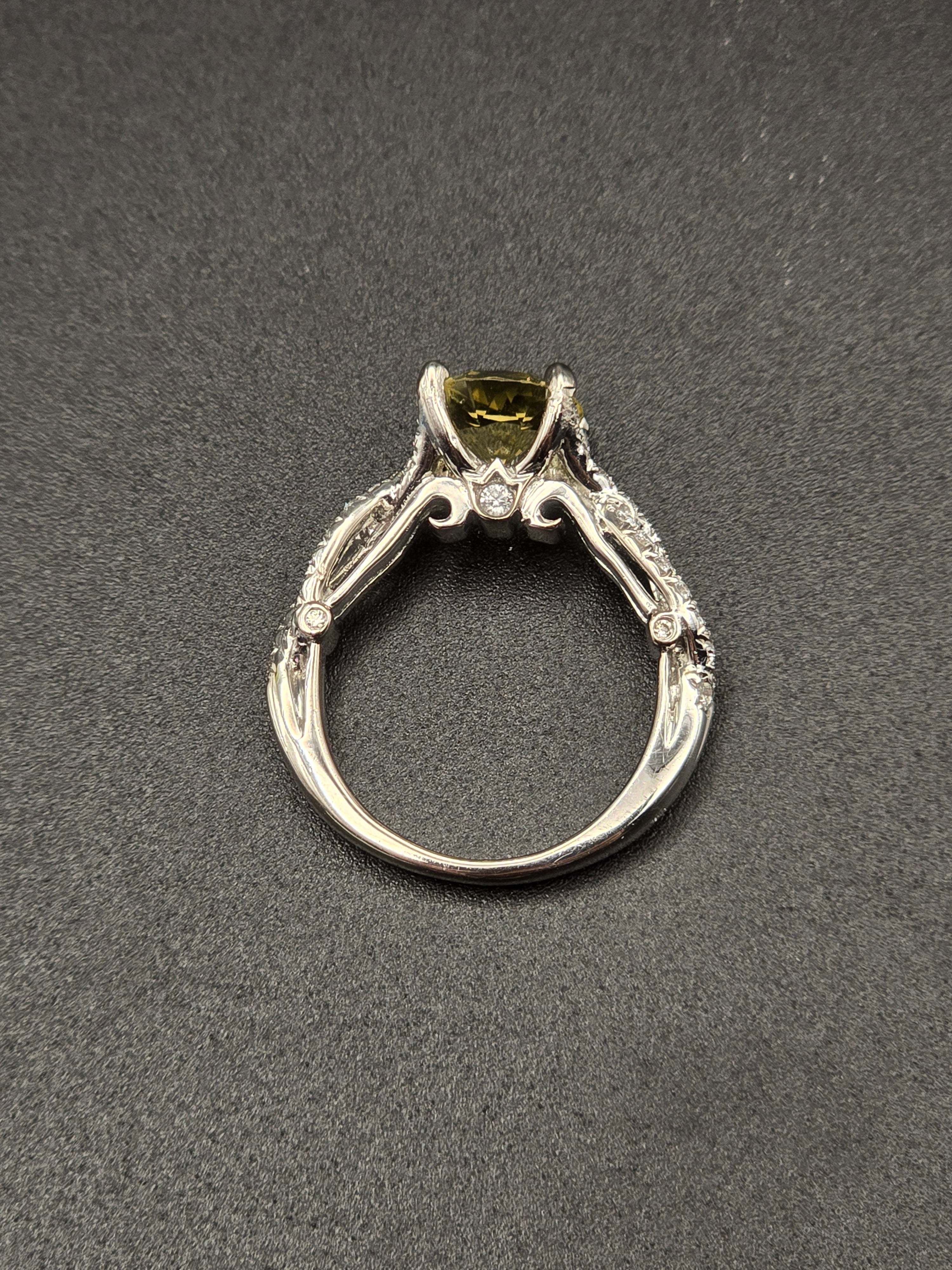 18K Yellow Tourmaline & Diamonds Ring
